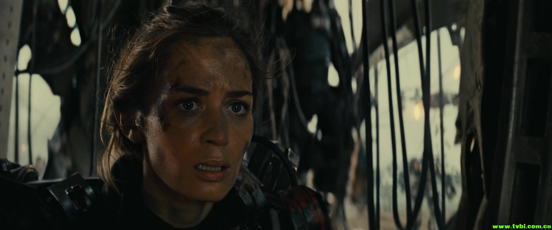 明日边缘 Edge of Tomorrow 2014 1080p BRRip x264 DTS-JYK